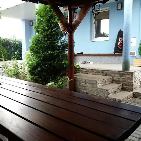 Haus Kathi Homestay *
